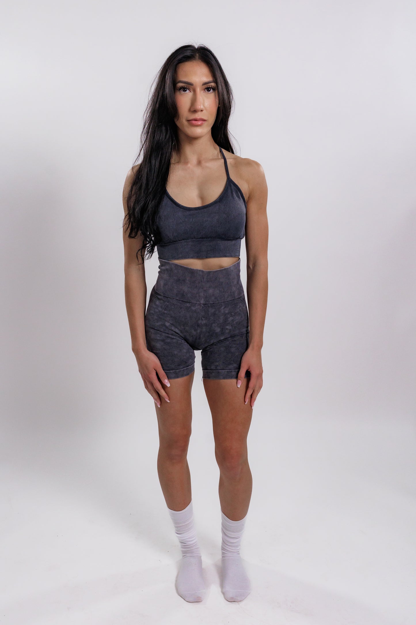 AMPLIFY Short - Seamless Grey